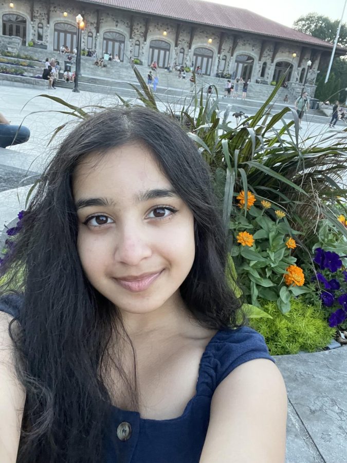 Shivani Row