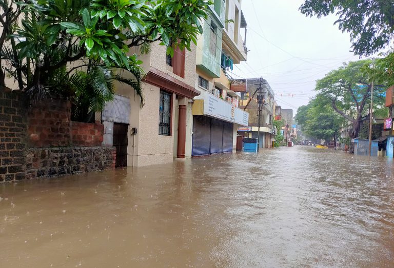 A photo captured during the flood in Kolhapur city, India  Makarand G. Mane, CC BY 0 