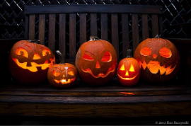 Jack-o’-Lanterns by Macwagan. Flickr.com, CC BY-NC-ND